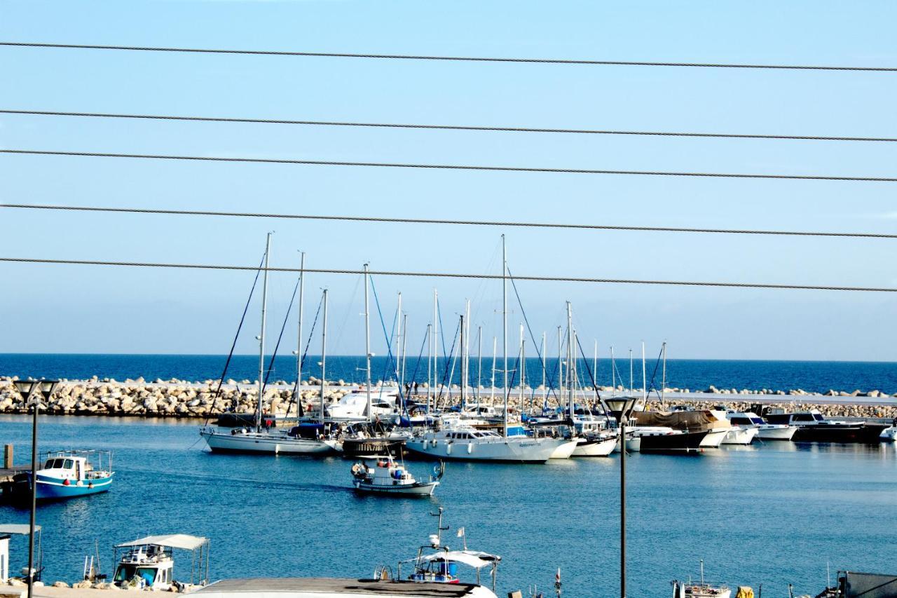 Penthouse With Roof Garden In Zygi Village Marina Larnaka Exterior foto